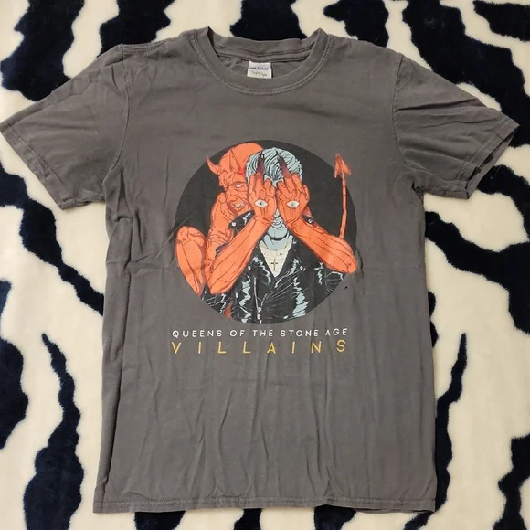 Queens Of The Stone Age Villains Tee - Picture 1 of 1